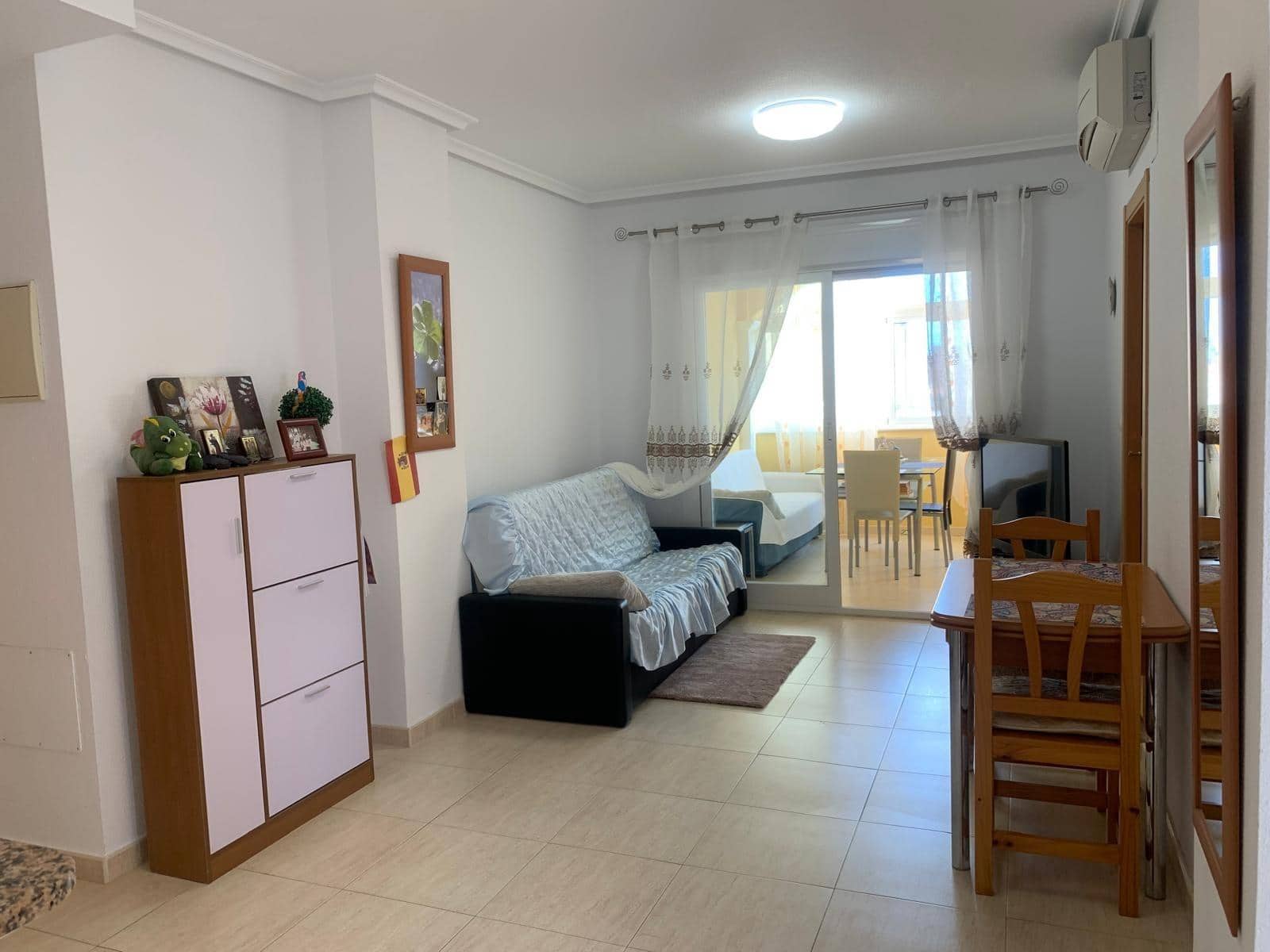 2 slaapkamer Appartement te koop in Torrevieja met zwembad - € 219.900 (Ref: 9322612)