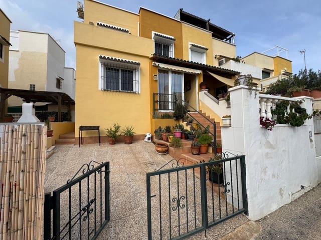 3 soverom Rekkehus til salgs i Los Altos med svømmebasseng - € 185 000 (Ref: 9322614)