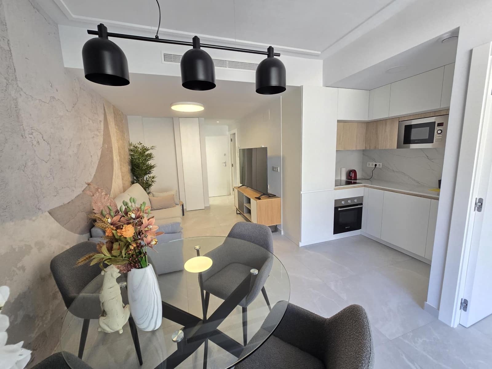 2 quarto Apartamento para venda em Torrevieja com piscina - 255 900 € (Ref: 9322616)