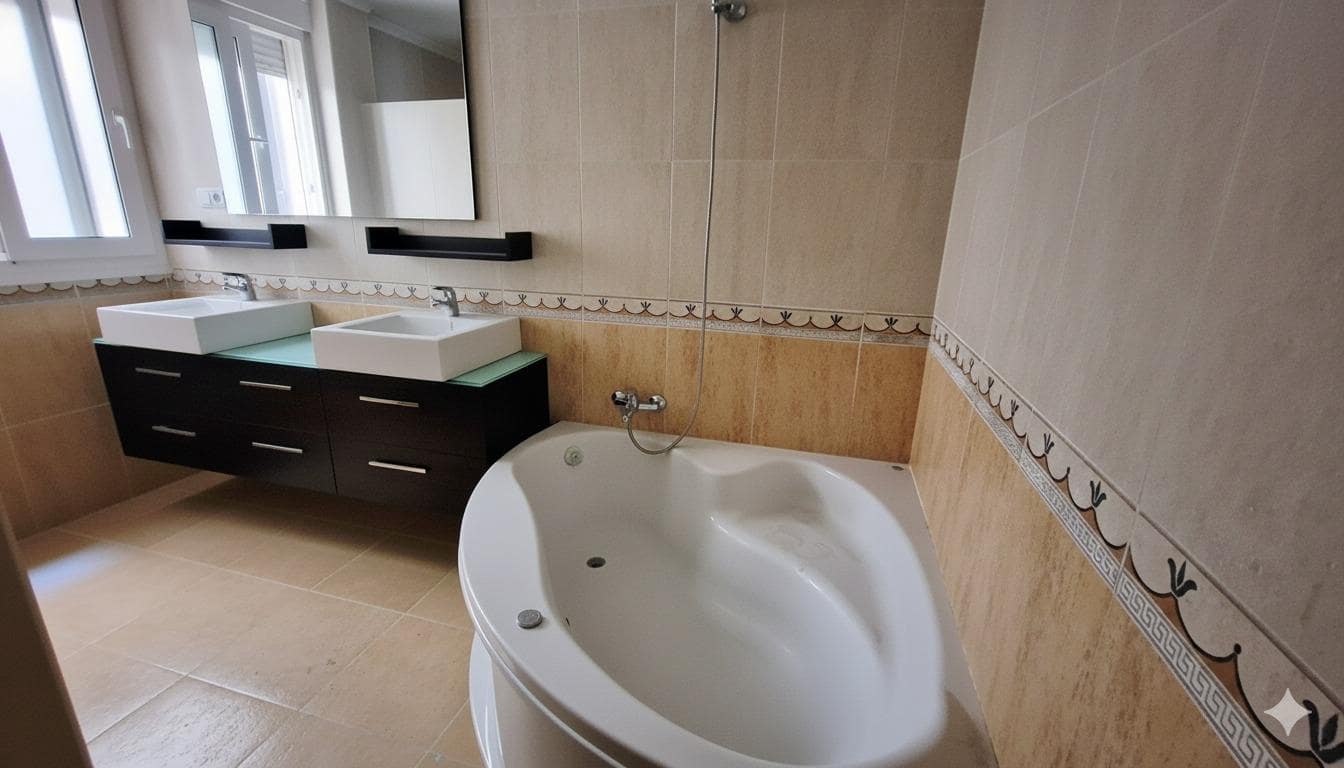 3 sypialnia Apartament na sprzedaż w Torrevieja - 249 990 € (Ref: 9322617)