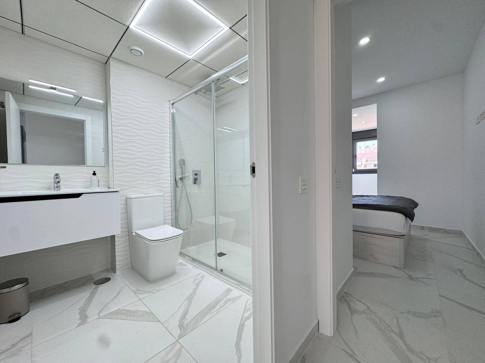 2 quarto Penthouse para venda em Torrevieja com piscina - 390 000 € (Ref: 9322621)