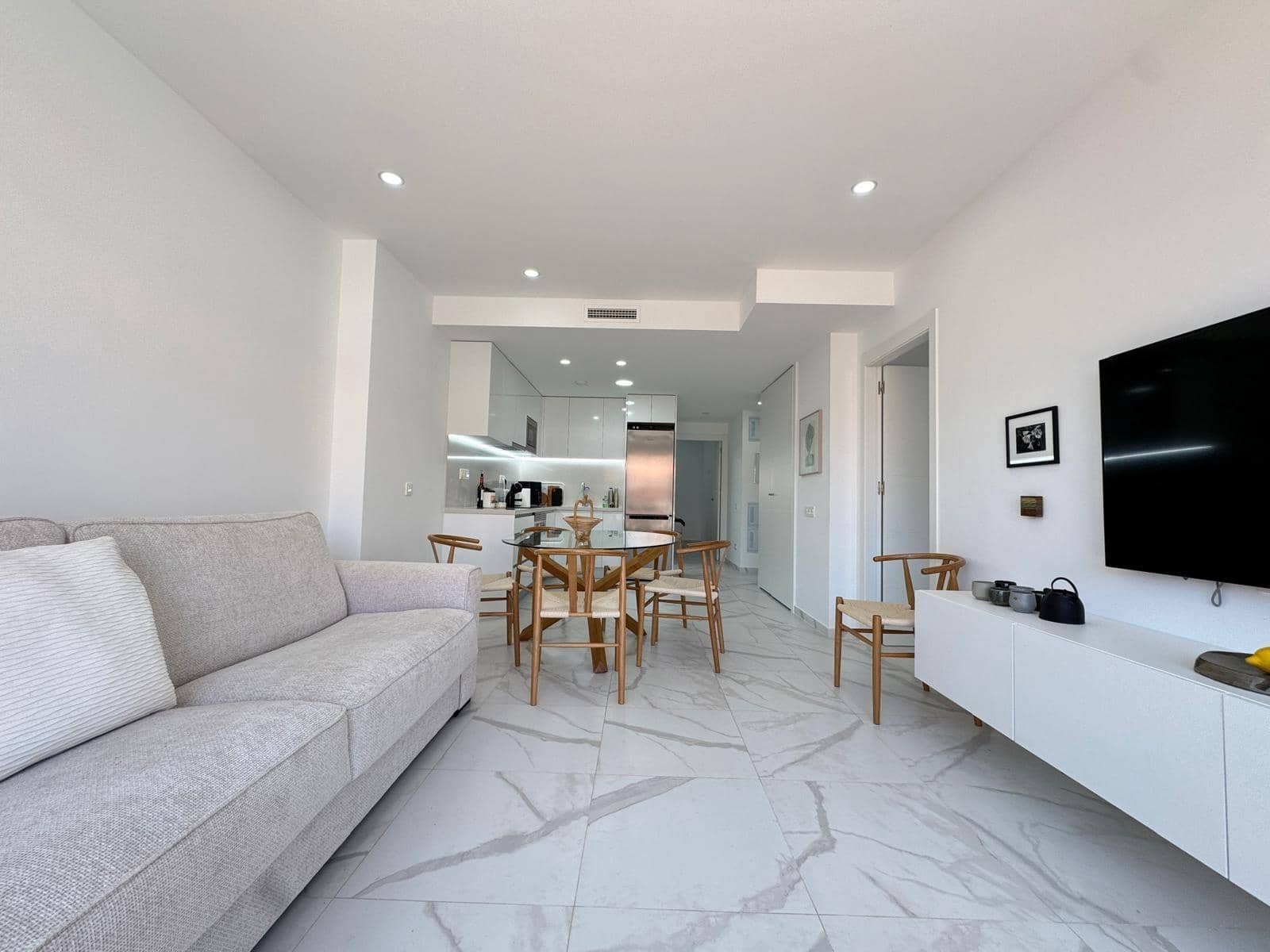 2 quarto Penthouse para venda em Torrevieja com piscina - 390 000 € (Ref: 9322621)