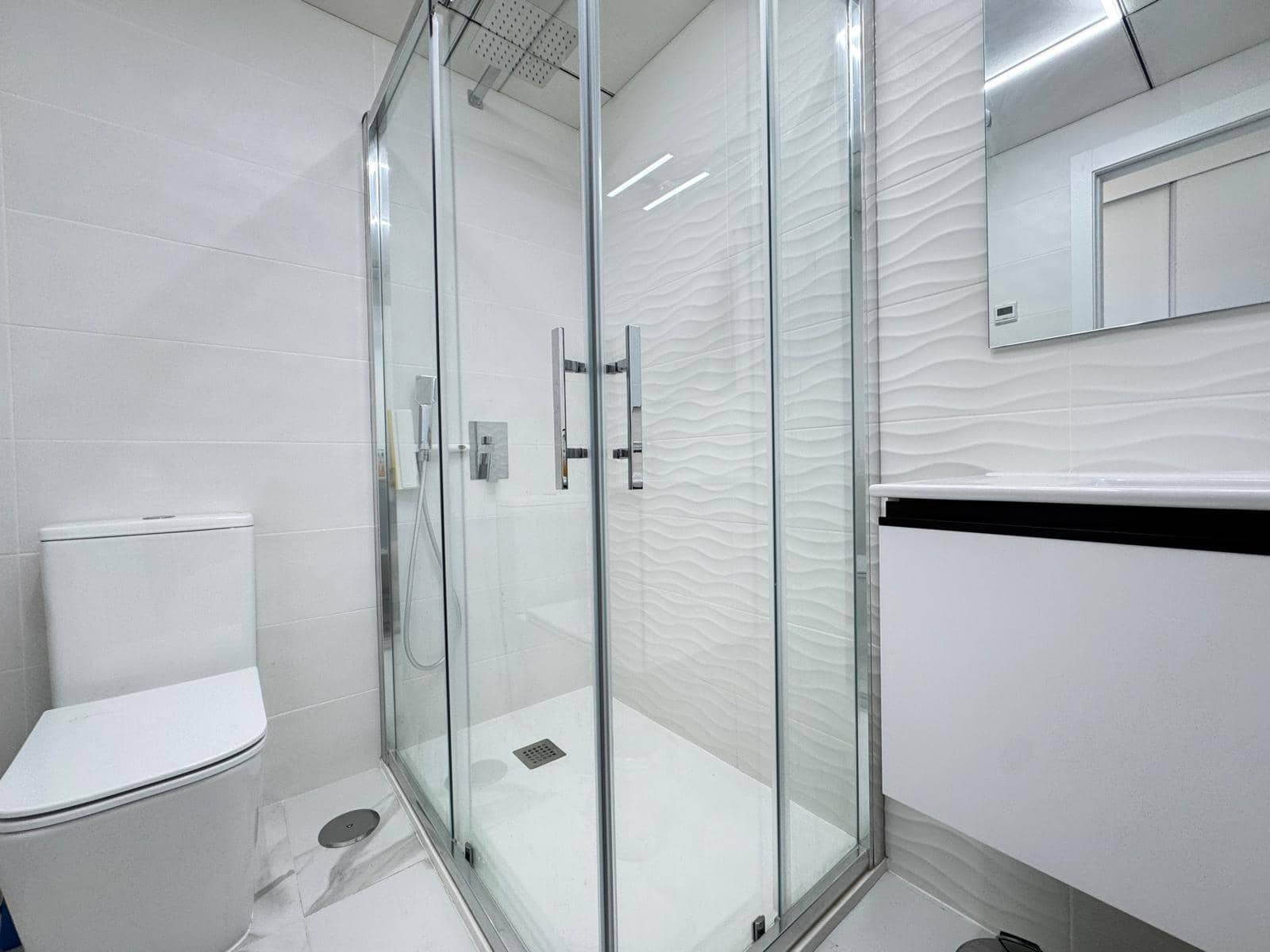 2 quarto Penthouse para venda em Torrevieja com piscina - 390 000 € (Ref: 9322621)