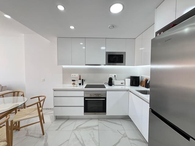 2 quarto Penthouse para venda em Playa del Cura, Torrevieja com piscina - 390 000 € (Ref: 9322621)