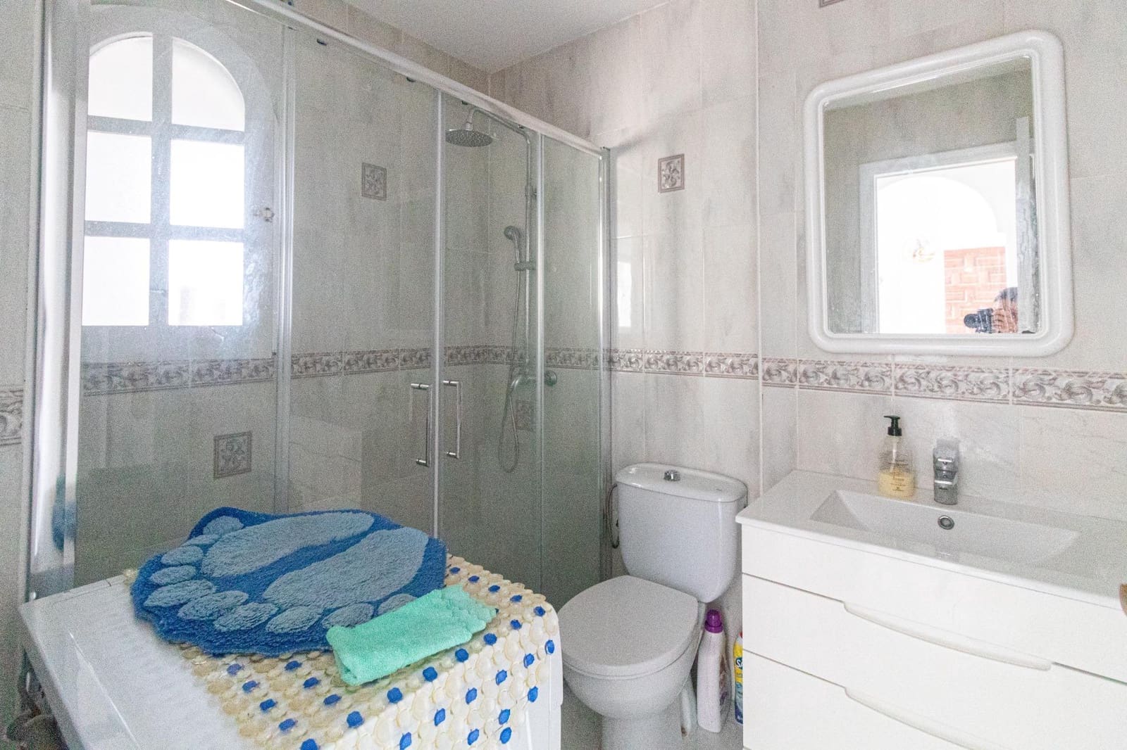 1 soveværelse Penthouse til salg i Torrevieja med swimmingpool - € 123.000 (Ref: 9326654)