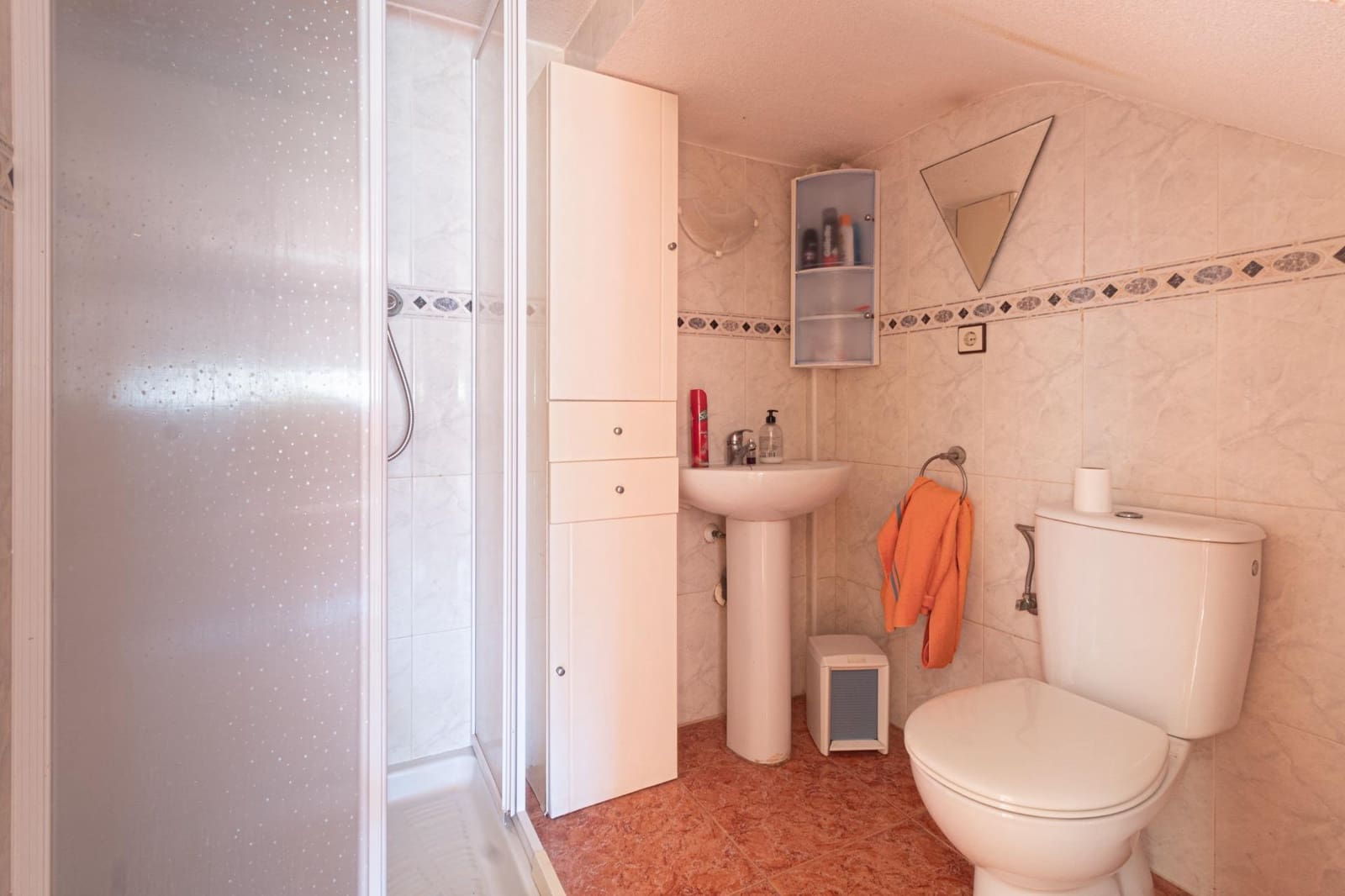 3 soverom Kjedet enebolig til salgs i La Zenia med svømmebasseng - € 225 000 (Ref: 9338491)