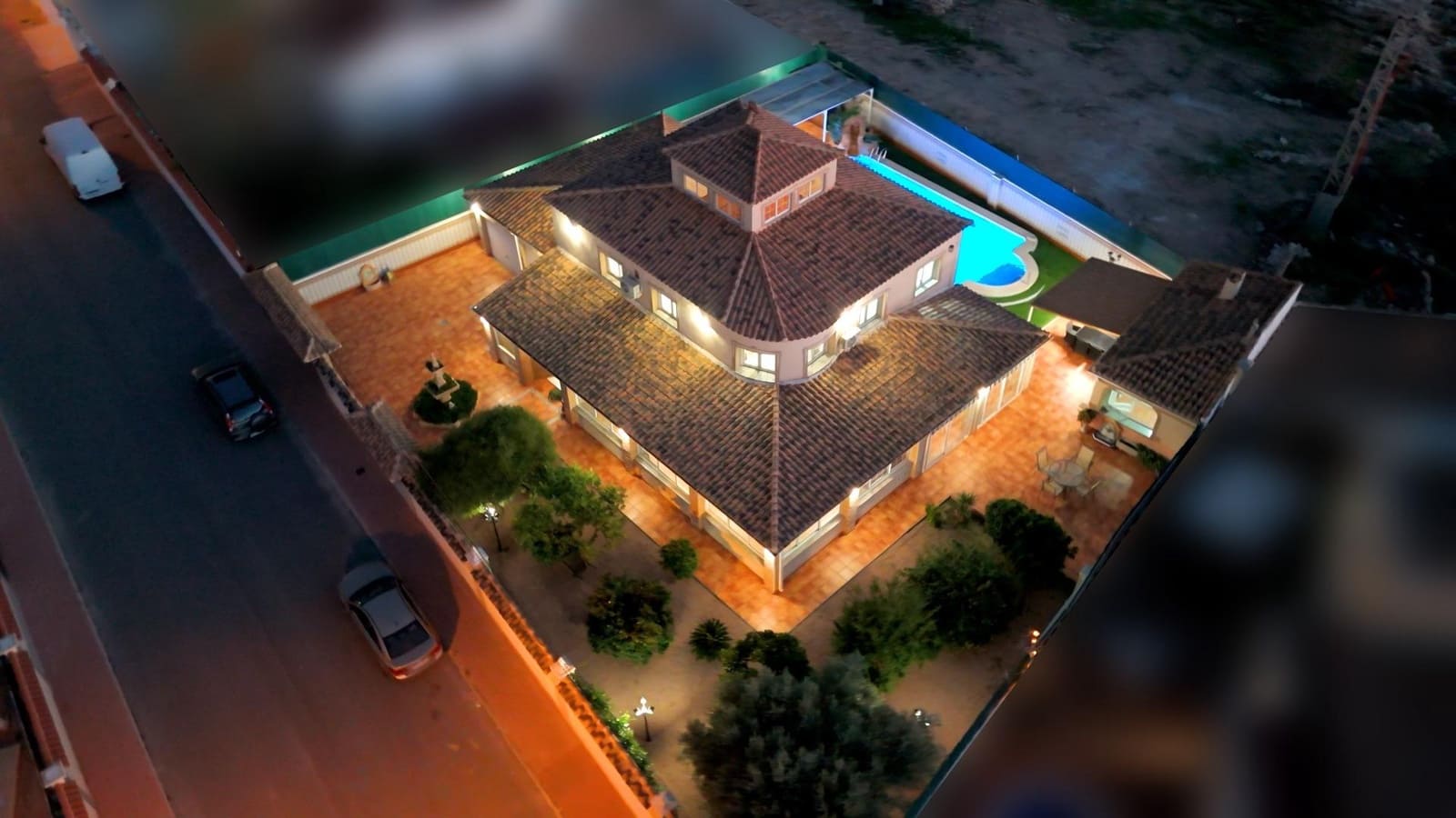 6 sypialnia Willa na sprzedaż w El Chaparral z basenem garażem - 689 000 € (Ref: 9344984)