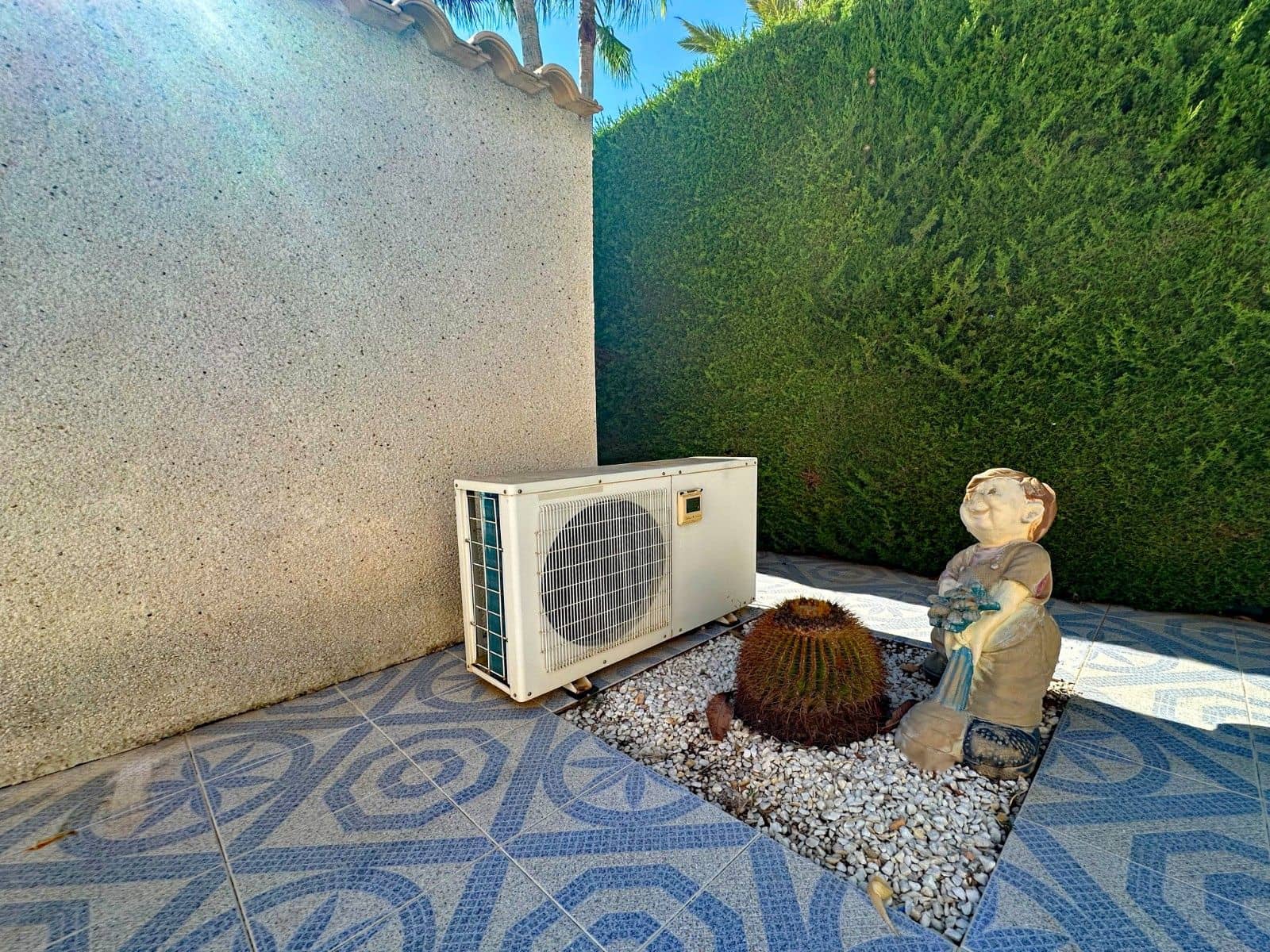 3 chambre Villa/Maison à vendre à Playa Flamenca avec piscine garage - 420 000 € (Ref: 9347657)