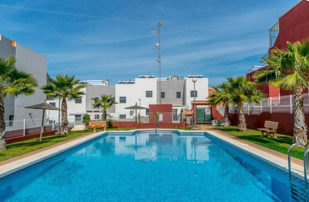 2 quarto Apartamento para venda em La Florida com piscina - 225 000 € (Ref: 9347658)