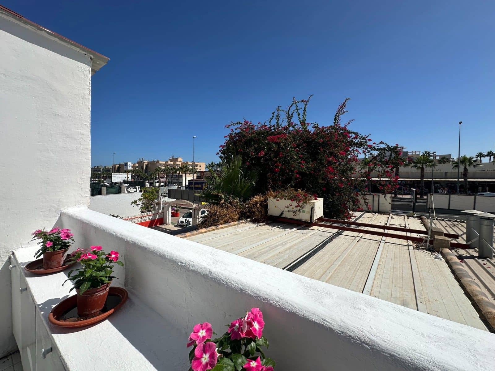 2 Zimmer Bungalow zu verkaufen in La Regia mit Pool - 120.000 € (Ref: 9347660)