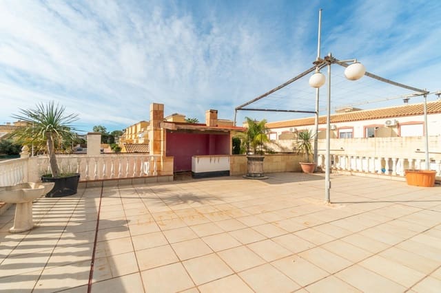 4 bedroom Villa for sale in Los Altos with pool - € 499,000 (Ref: 9349426)