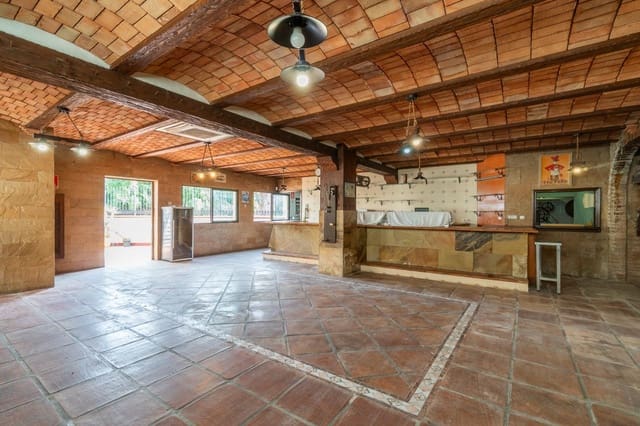 4 bedroom Villa for sale in Los Altos with pool - € 499,000 (Ref: 9349426)