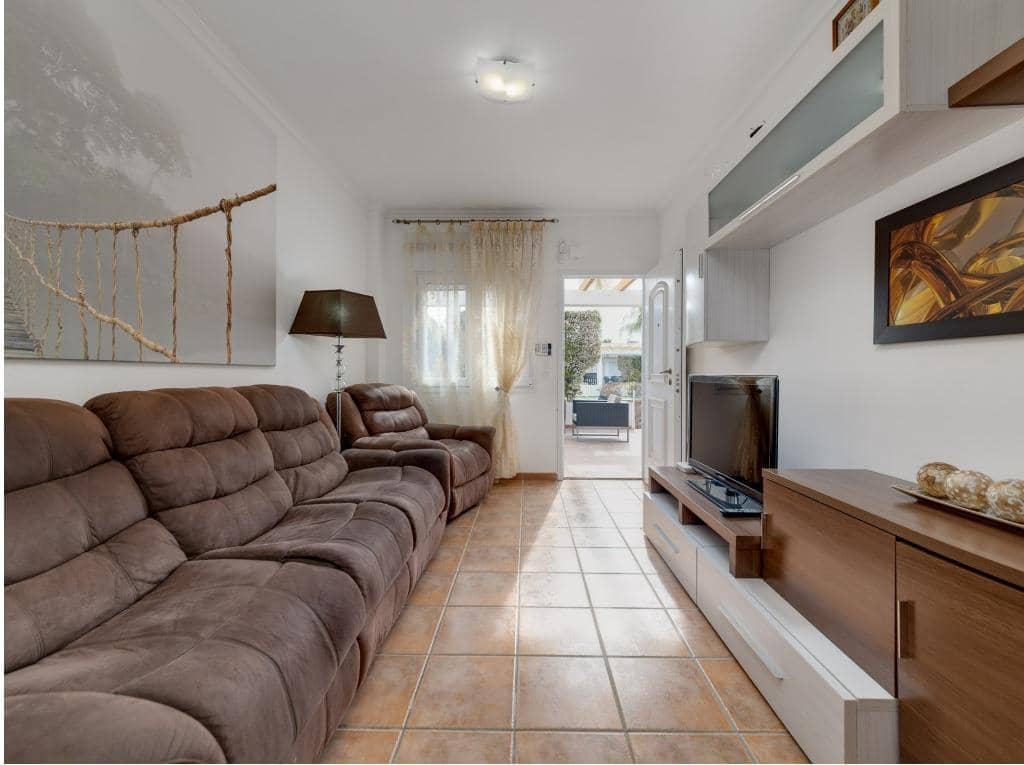 2 sovrum Hus till salu i Pilar de la Horadada med pool - 234 900 € (Ref: 9376796)