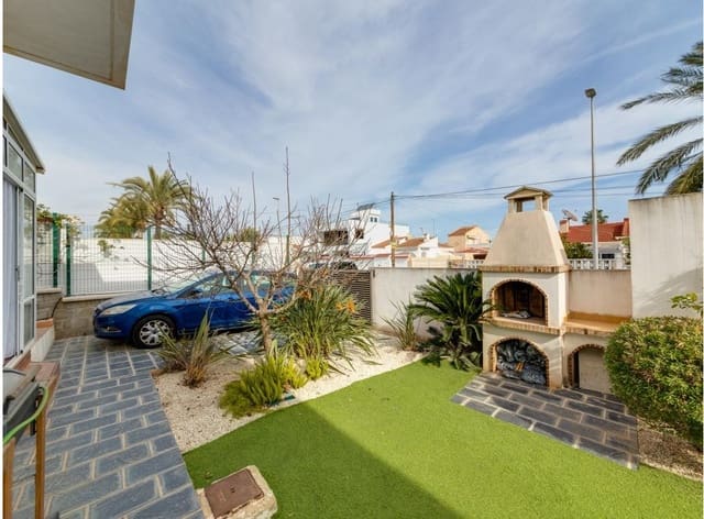 2 soverom Hus til salgs i Mil Palmeras, Pilar de la Horadada med svømmebasseng - € 234 900 (Ref: 9376796)