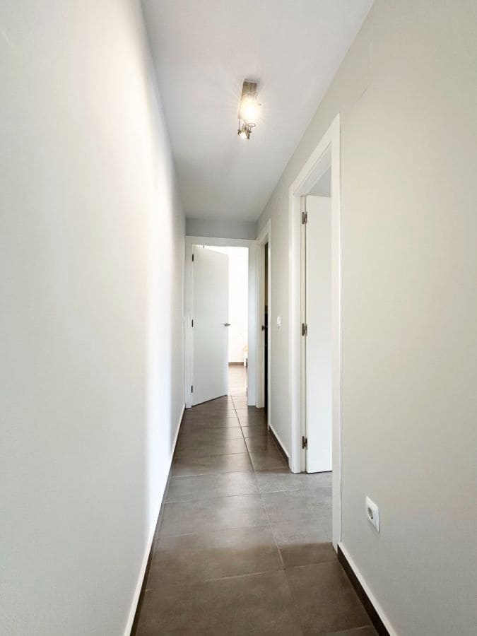 3 bedroom Villa for sale in Algorfa with pool - € 300,000 (Ref: 9377911)