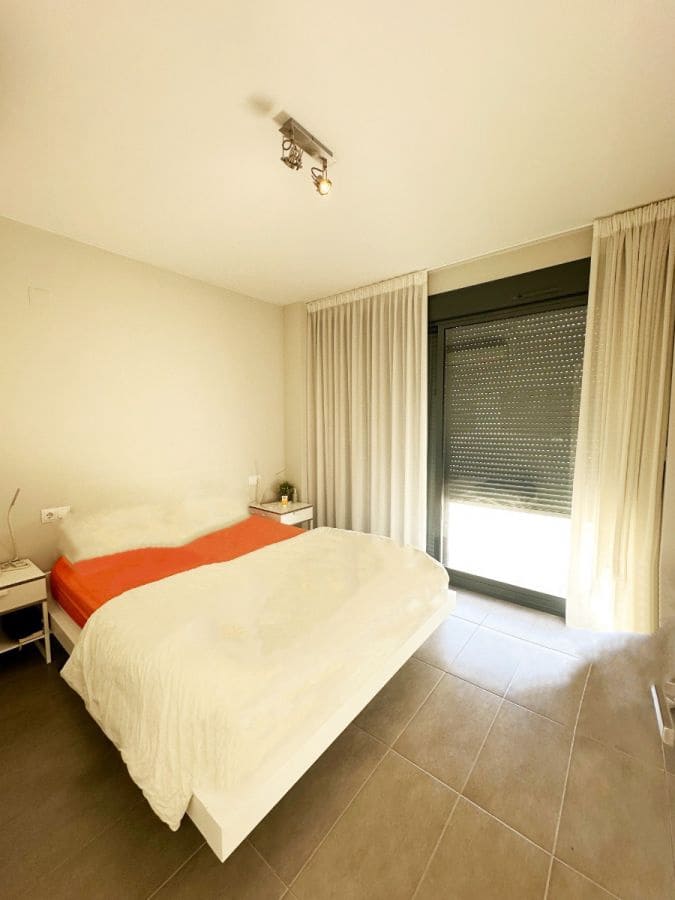 3 bedroom Villa for sale in Algorfa with pool - € 300,000 (Ref: 9377911)