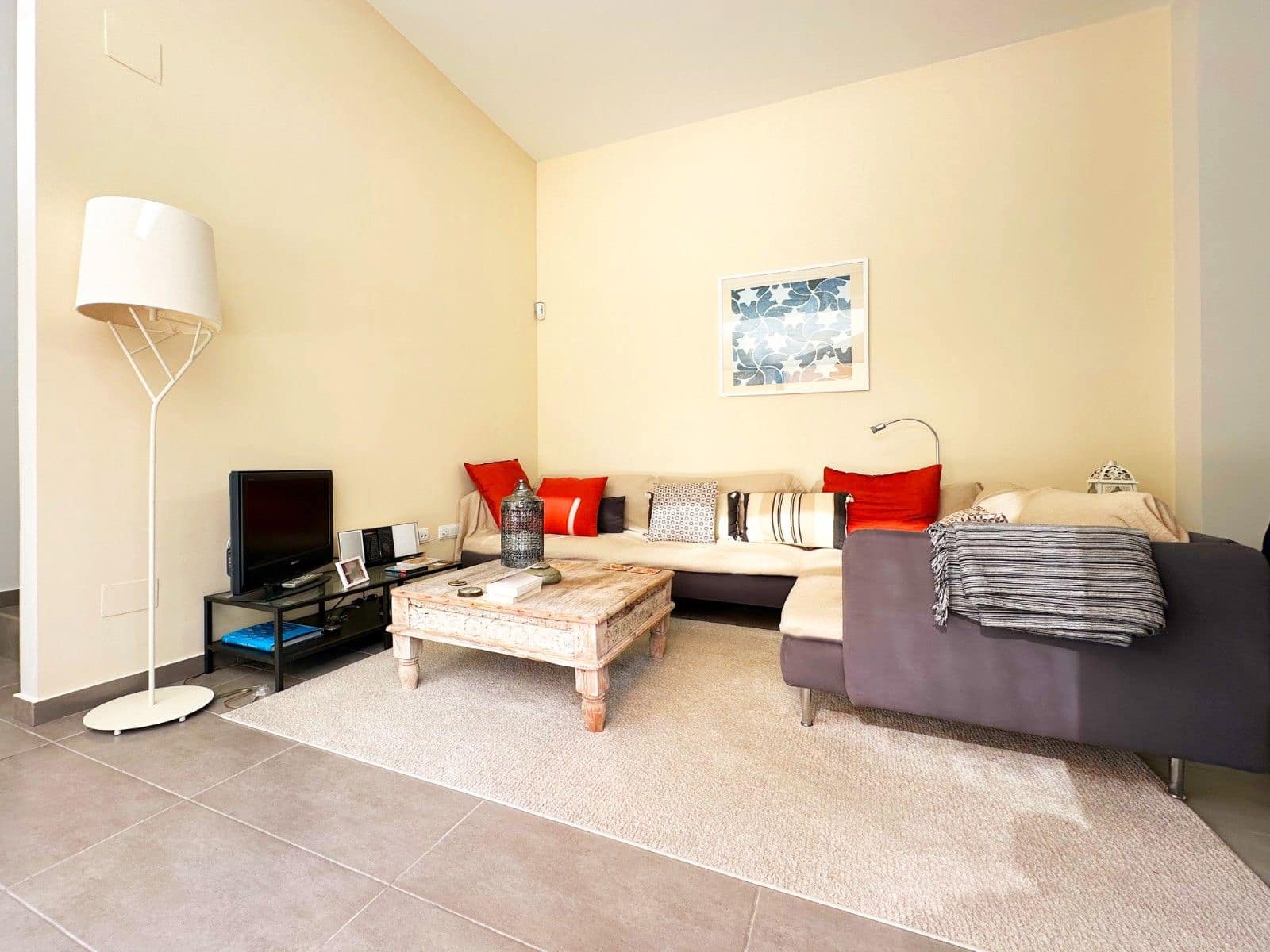 3 bedroom Villa for sale in Algorfa with pool - € 300,000 (Ref: 9377911)