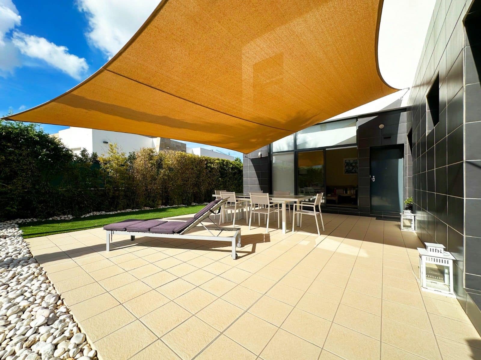 3 bedroom Villa for sale in Algorfa with pool - € 300,000 (Ref: 9377911)