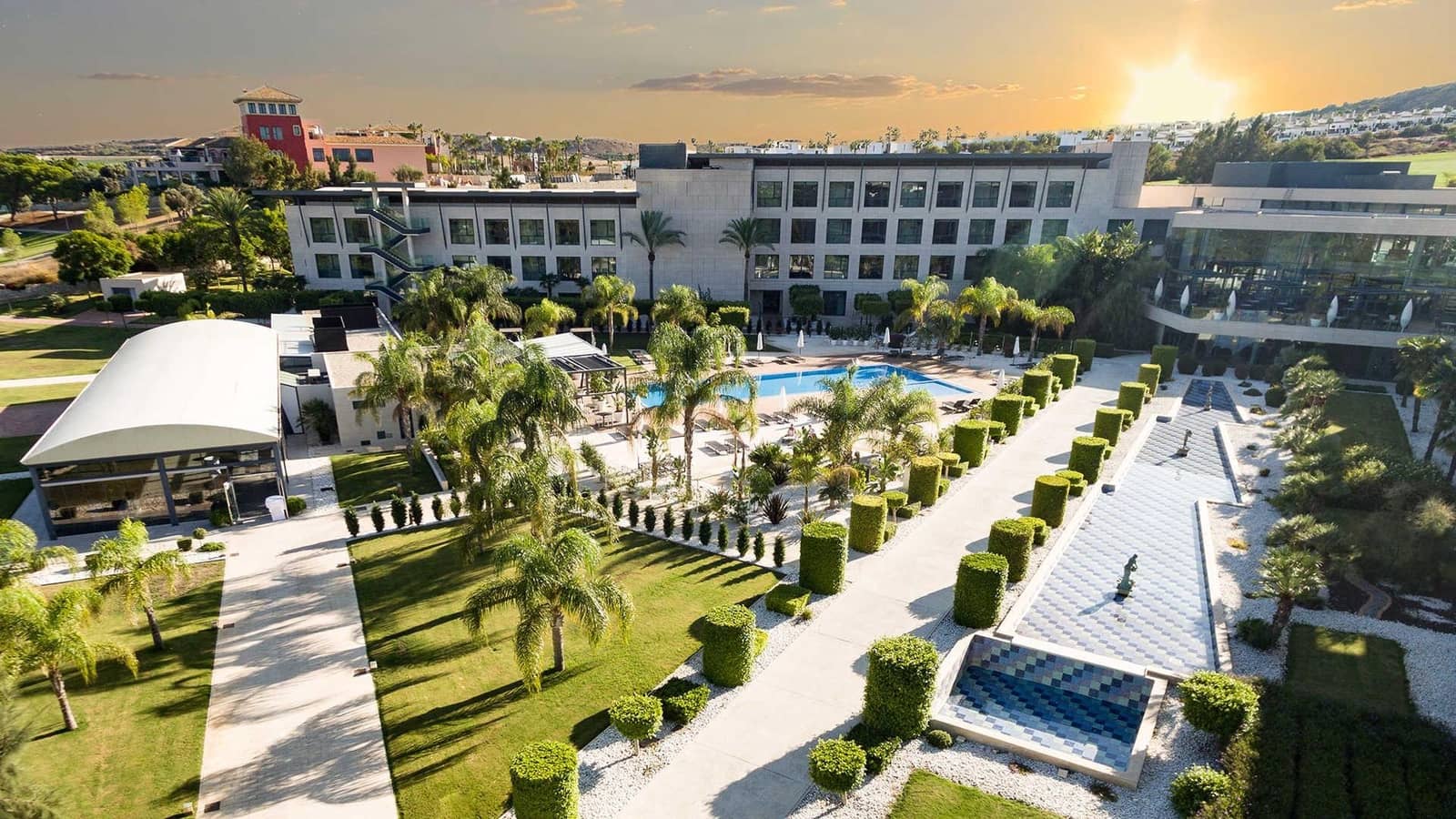 3 bedroom Villa for sale in Algorfa with pool - € 300,000 (Ref: 9377911)