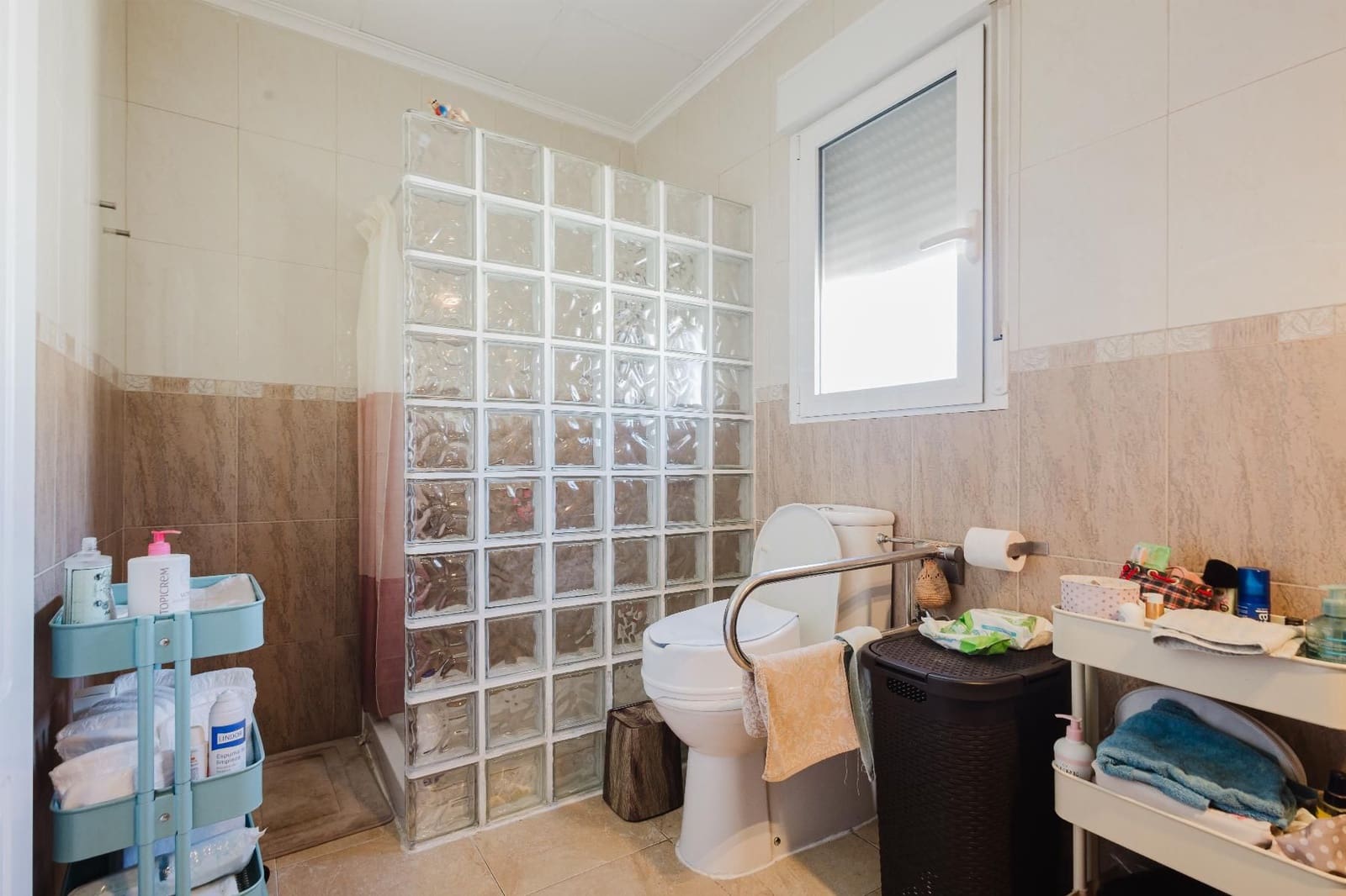 Chalet de 5 habitaciones en Torrevieja en venta con piscina - 449.000 € (Ref: 9377912)