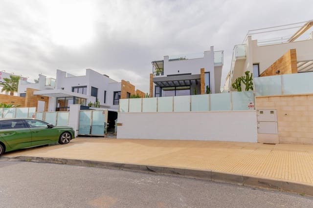 3 soveværelse Villa til salg i Lomas de Cabo Roig - Los Dolses, Orihuela med swimmingpool garage - € 575.000 (Ref: 9391988)