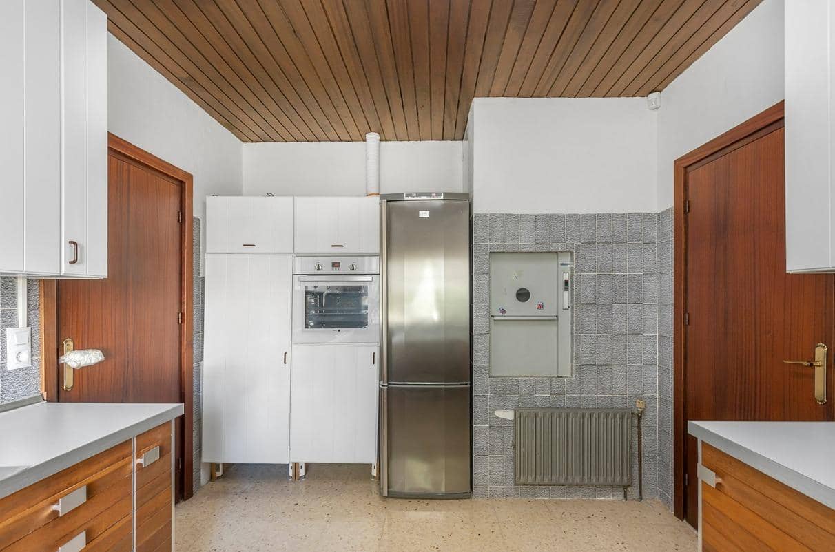 5 soverom Villa til salgs i Filipinas - € 670 000 (Ref: 9408037)