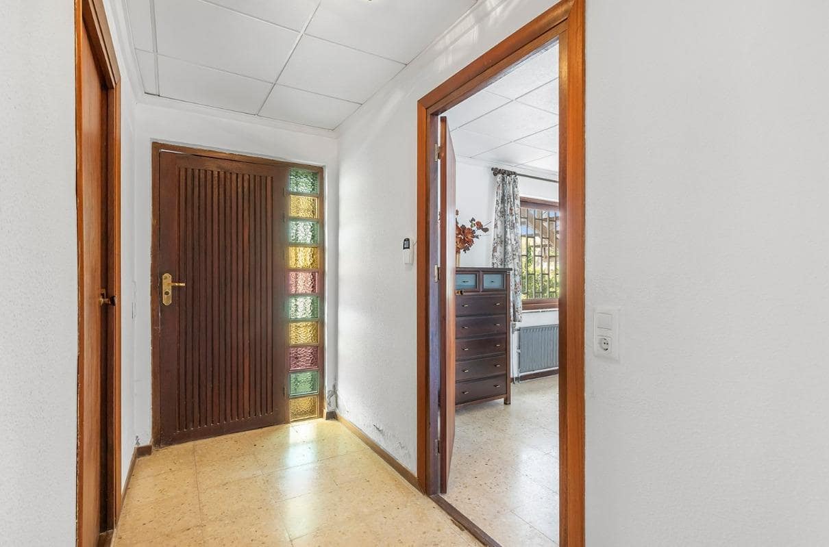 5 soverom Villa til salgs i Filipinas - € 670 000 (Ref: 9408037)