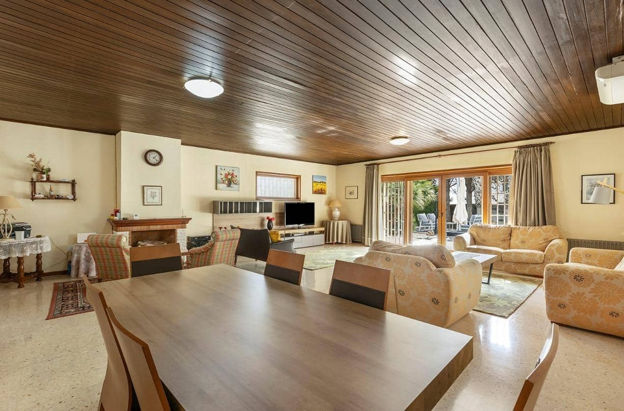 5 soverom Villa til salgs i Filipinas - € 670 000 (Ref: 9408037)