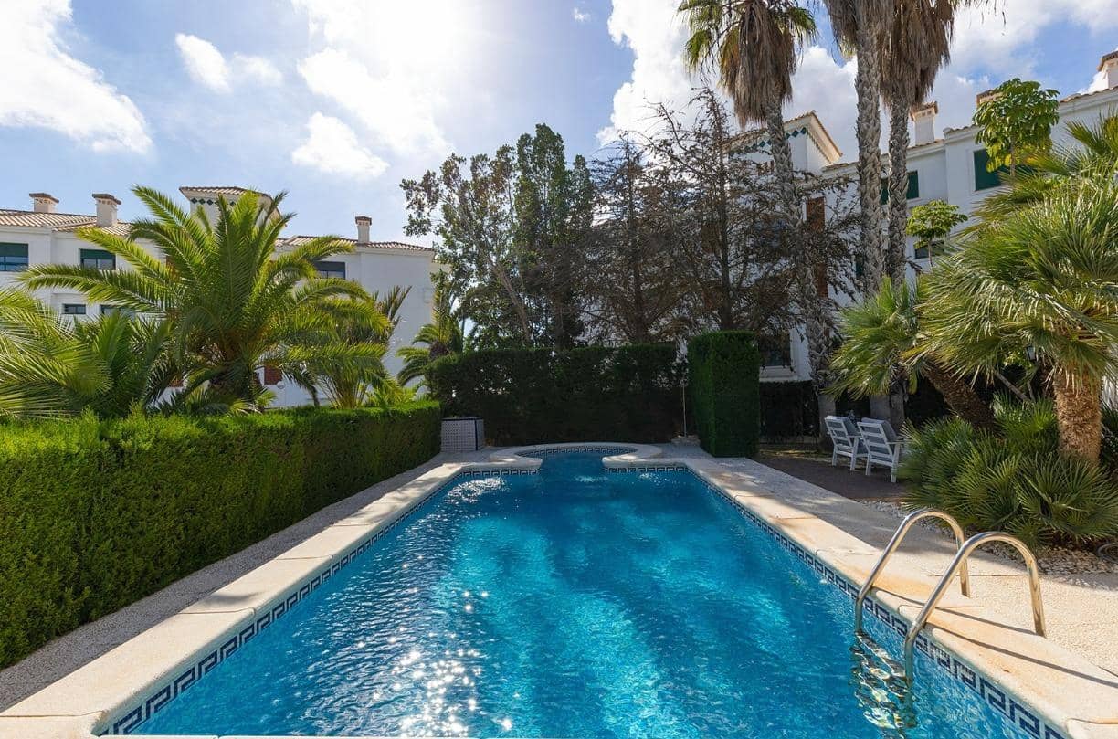 5 soverom Villa til salgs i Filipinas - € 670 000 (Ref: 9408037)