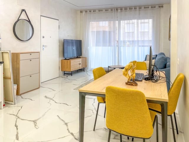 2 bedroom Beach Apartment for sale in Playa del Cura, Torrevieja - € 230,000 (Ref: 9411212)