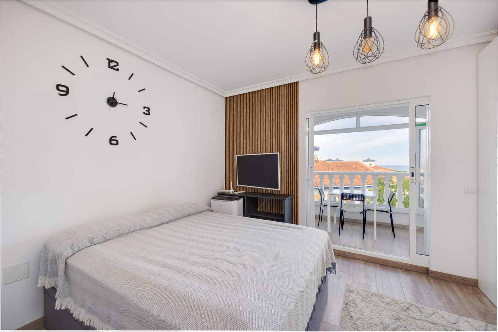 1 makuuhuone Huoneisto myytävänä paikassa Torrevieja mukana uima-altaan - 124 900 € (Ref: 9413995)