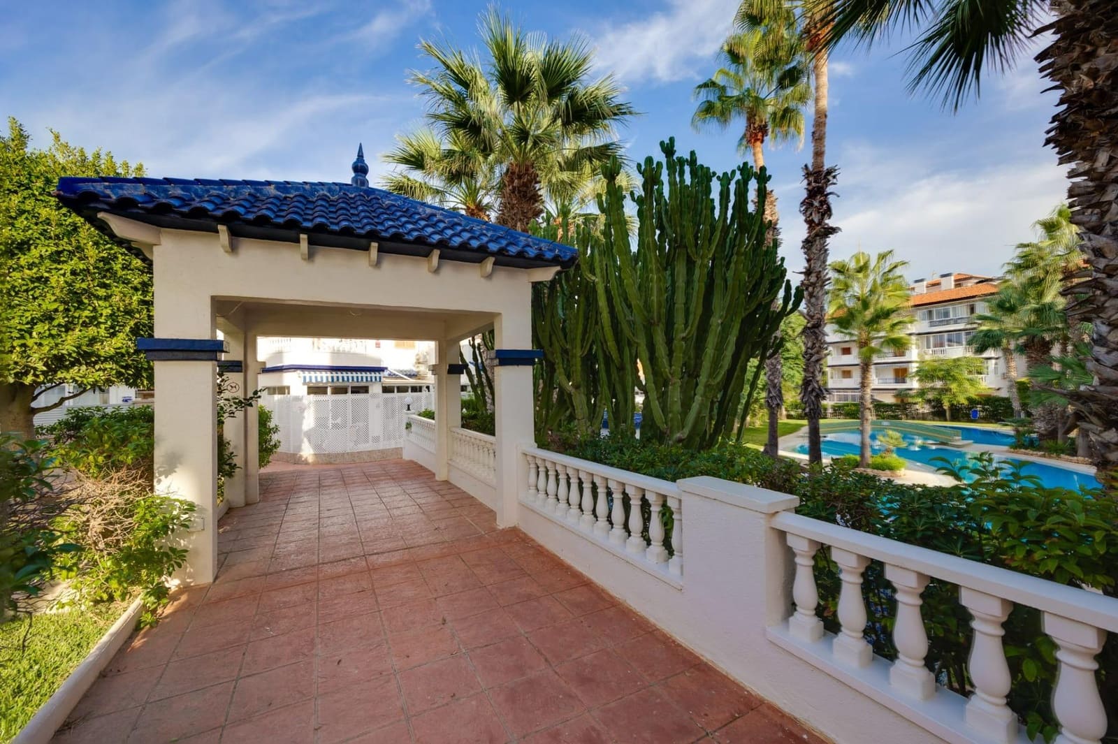 1 makuuhuone Huoneisto myytävänä paikassa Torrevieja mukana uima-altaan - 124 900 € (Ref: 9413995)