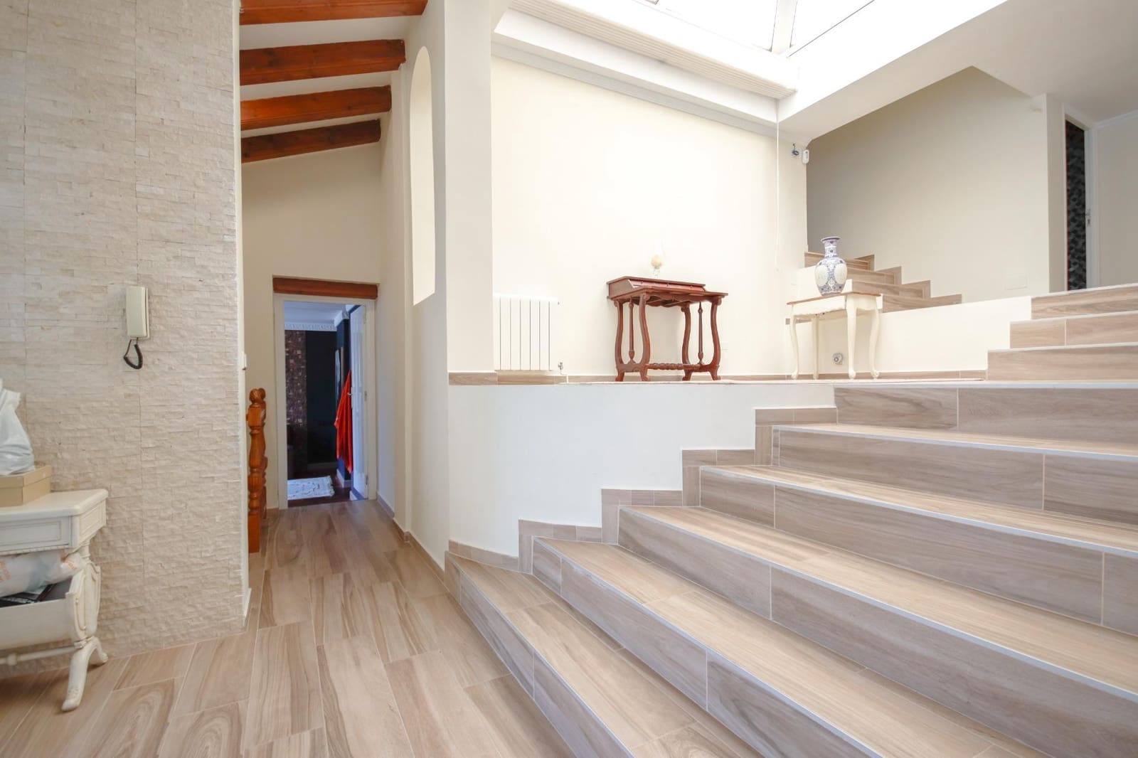 5 sypialnia Willa na sprzedaż w Campoamor z basenem garażem - 990 000 € (Ref: 9416059)