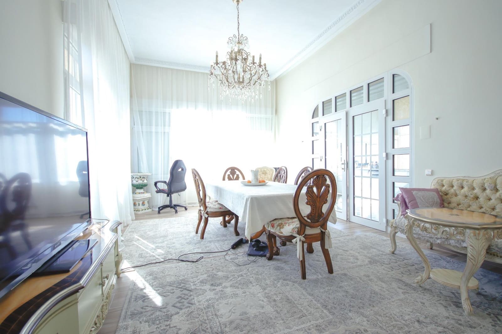 5 sypialnia Willa na sprzedaż w Campoamor z basenem garażem - 990 000 € (Ref: 9416059)