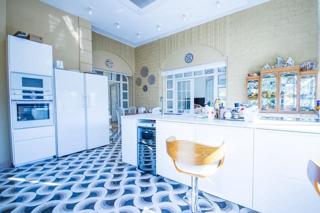 5 sypialnia Willa na sprzedaż w Dehesa de Campoamor, Orihuela z basenem garażem - 990 000 € (Ref: 9416059)