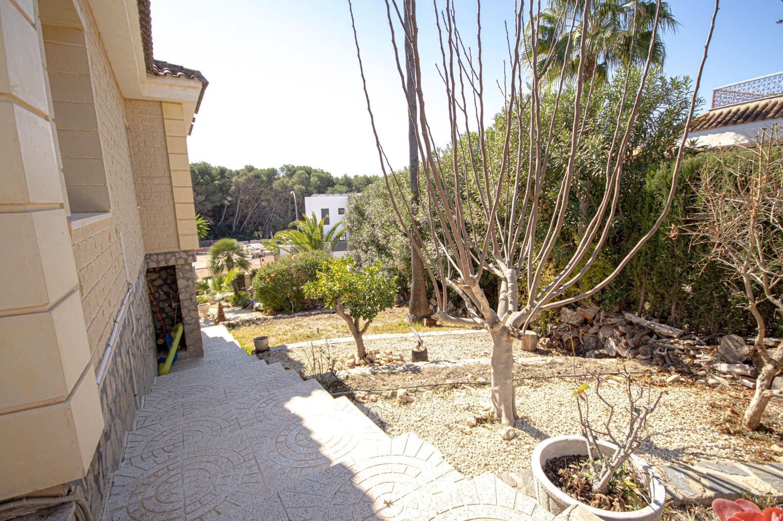 5 sypialnia Willa na sprzedaż w Campoamor z basenem garażem - 990 000 € (Ref: 9416059)