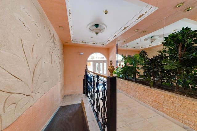 Apartamento de 2 habitaciones en Playa del Cura, Torrevieja en venta - 135.000 € (Ref: 9420015)