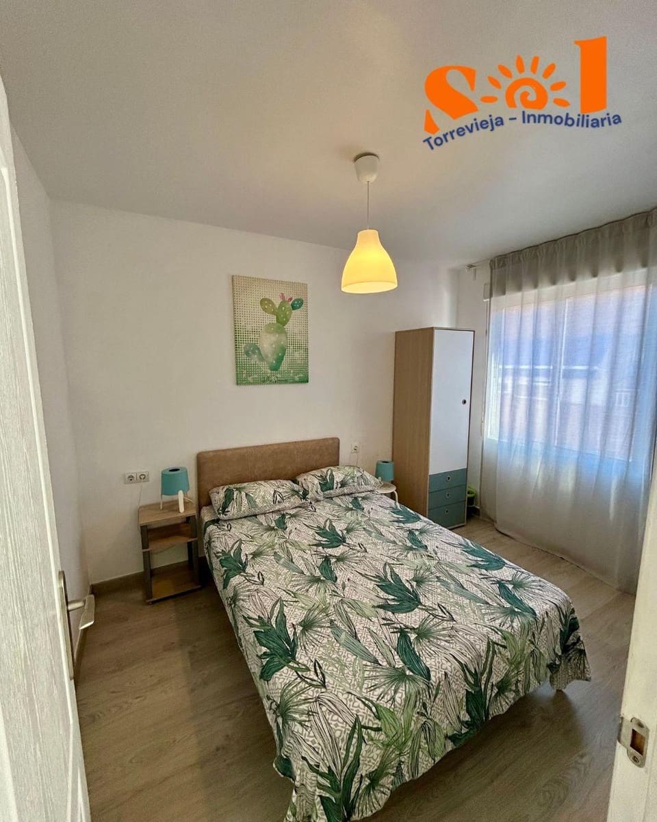 2 makuuhuone Huoneisto myytävänä paikassa Torrevieja - 127 000 € (Ref: 9420016)