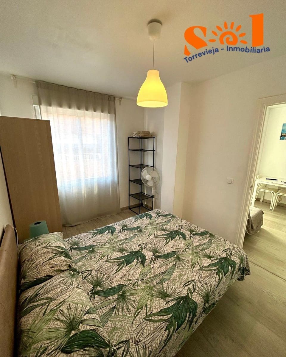 2 makuuhuone Huoneisto myytävänä paikassa Torrevieja - 127 000 € (Ref: 9420016)