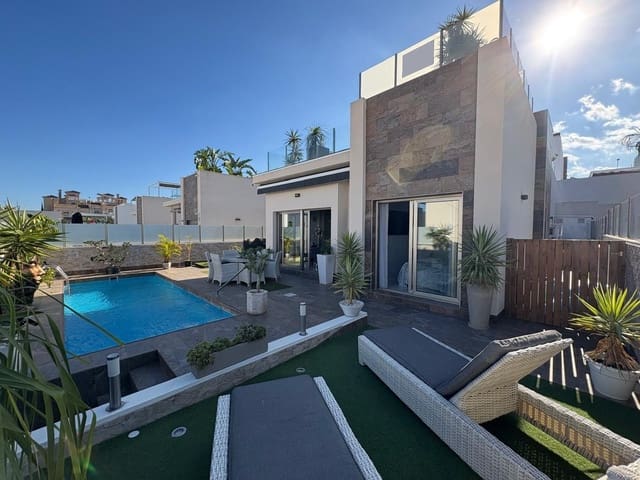 4 bedroom Villa for sale in Los Dolses, Orihuela with pool - € 477,000 (Ref: 9422309)