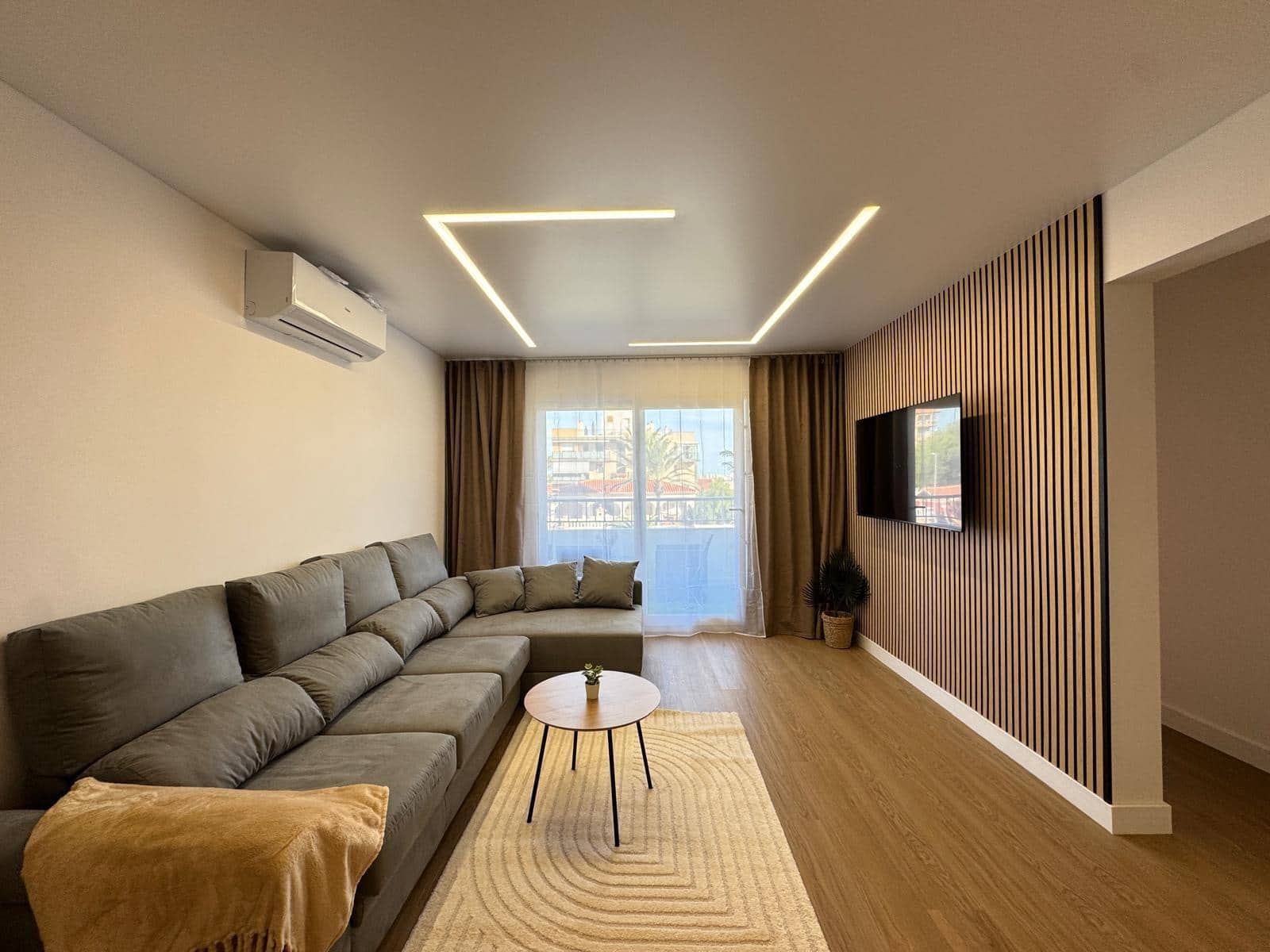 2 makuuhuone Huoneisto myytävänä paikassa Punta Prima mukana uima-altaan - 239 900 € (Ref: 9422313)