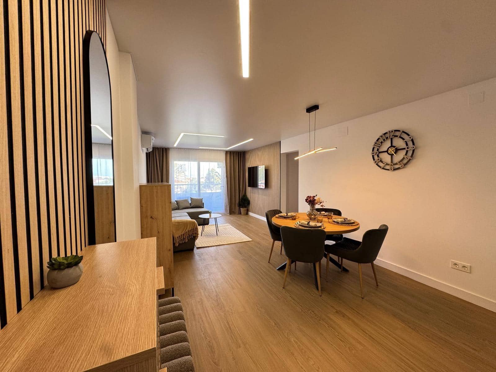 2 makuuhuone Huoneisto myytävänä paikassa Punta Prima mukana uima-altaan - 239 900 € (Ref: 9422313)