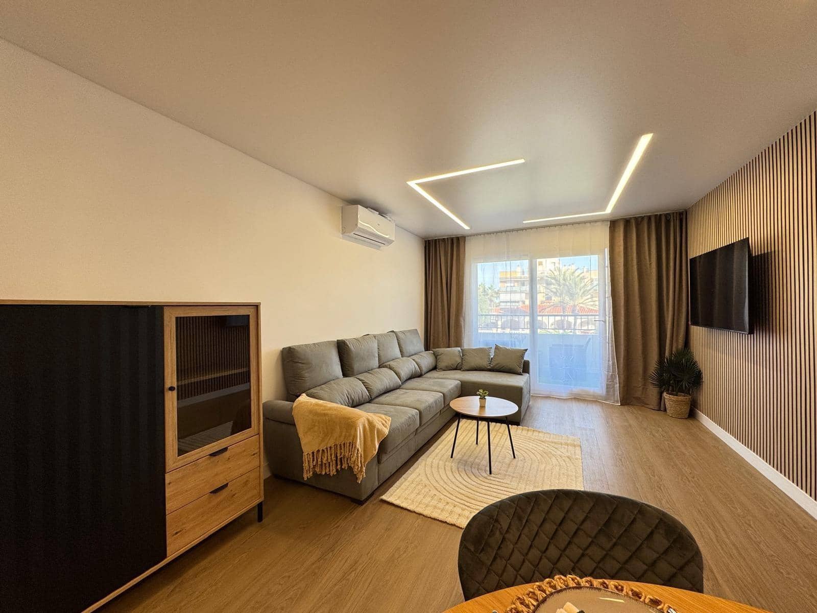 2 makuuhuone Huoneisto myytävänä paikassa Punta Prima mukana uima-altaan - 239 900 € (Ref: 9422313)