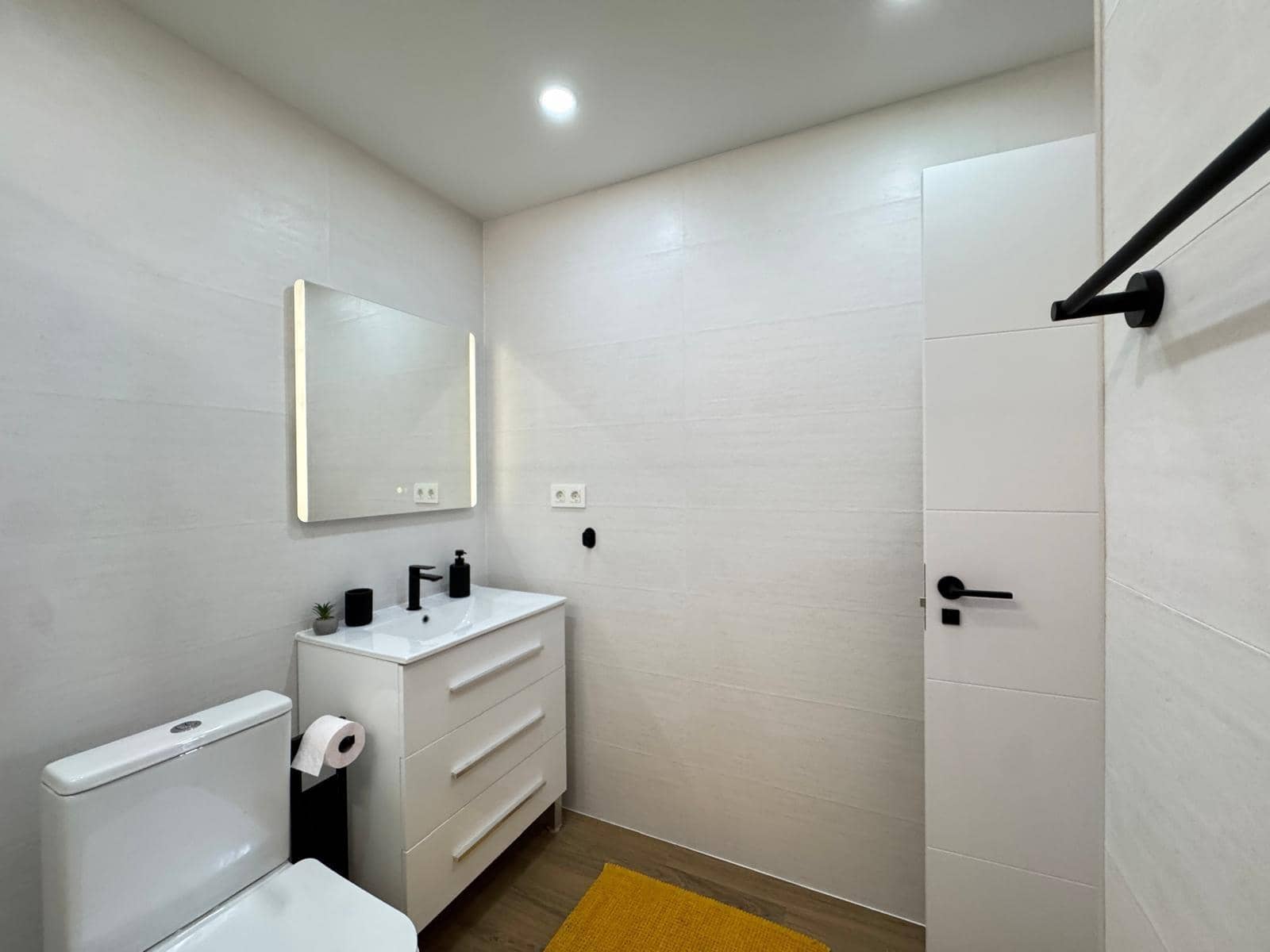 2 makuuhuone Huoneisto myytävänä paikassa Punta Prima mukana uima-altaan - 239 900 € (Ref: 9422313)