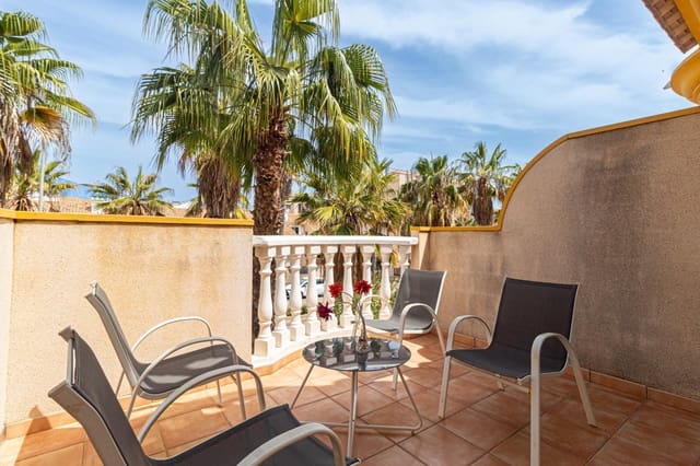 3 soverom Hus til salgs i Cabo Roig, Orihuela med svømmebasseng - € 259 000 (Ref: 9422320)
