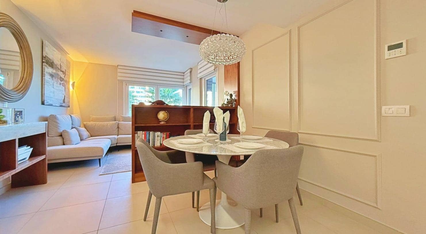 2 makuuhuone Huoneisto myytävänä paikassa Orihuela Costa mukana uima-altaan 
autotalli - 475 000 € (Ref: 9425785)