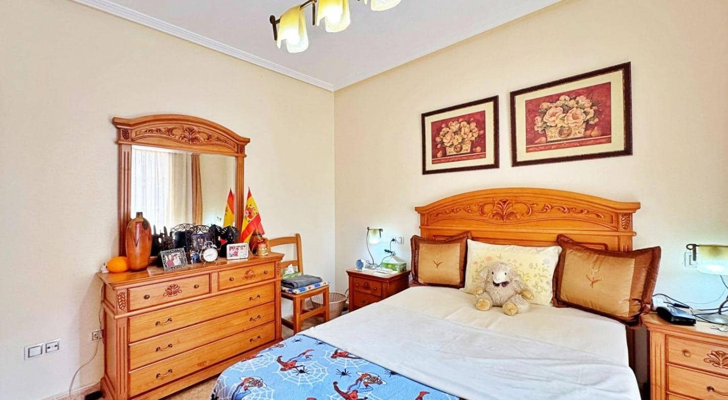 3 soveværelse Rækkehus til salg i Los Dolses med swimmingpool - € 275.900 (Ref: 9425786)