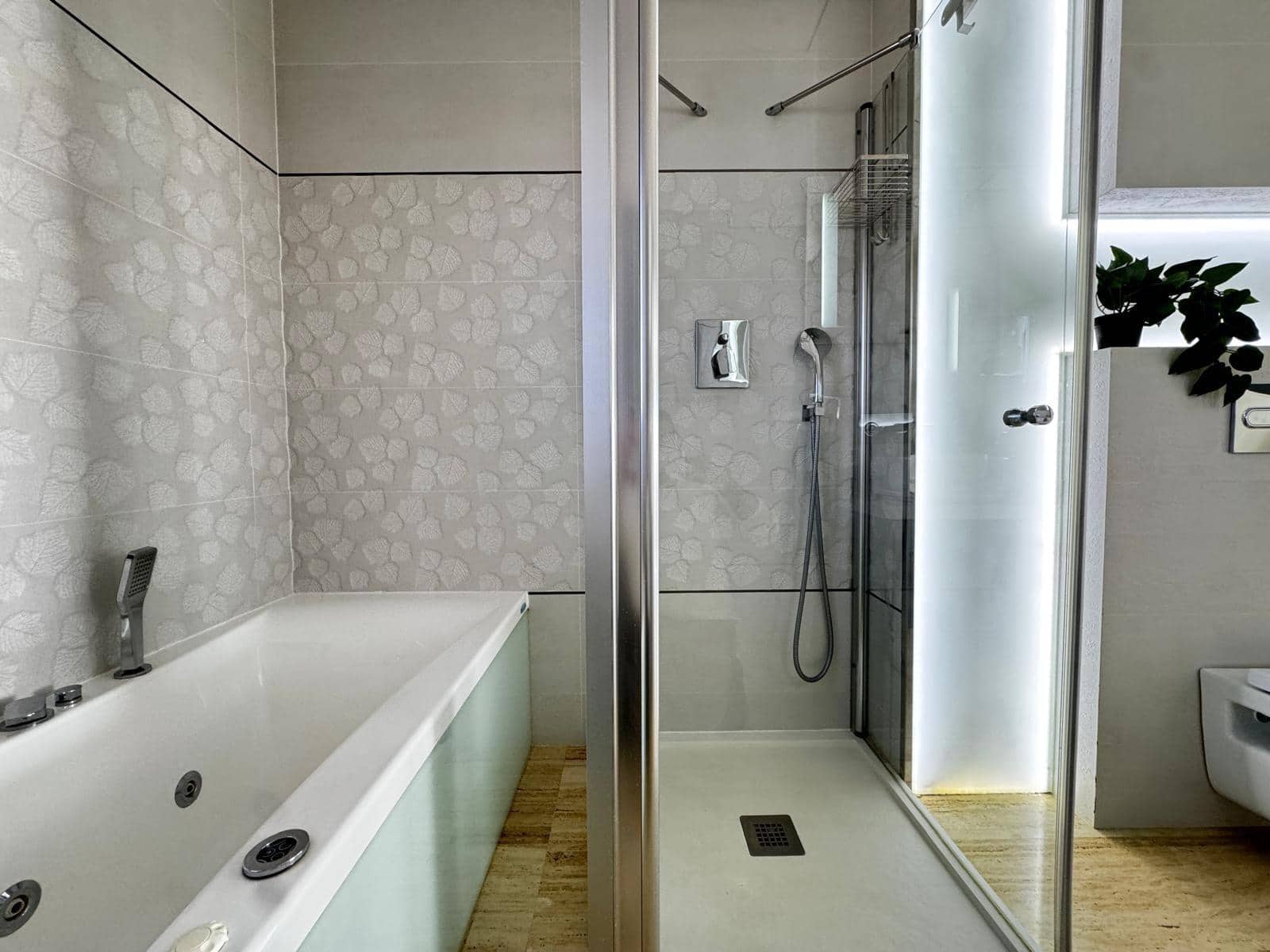 4 sypialnia Penthouse na sprzedaż w Torrevieja z basenem garażem - 529 900 € (Ref: 9427451)