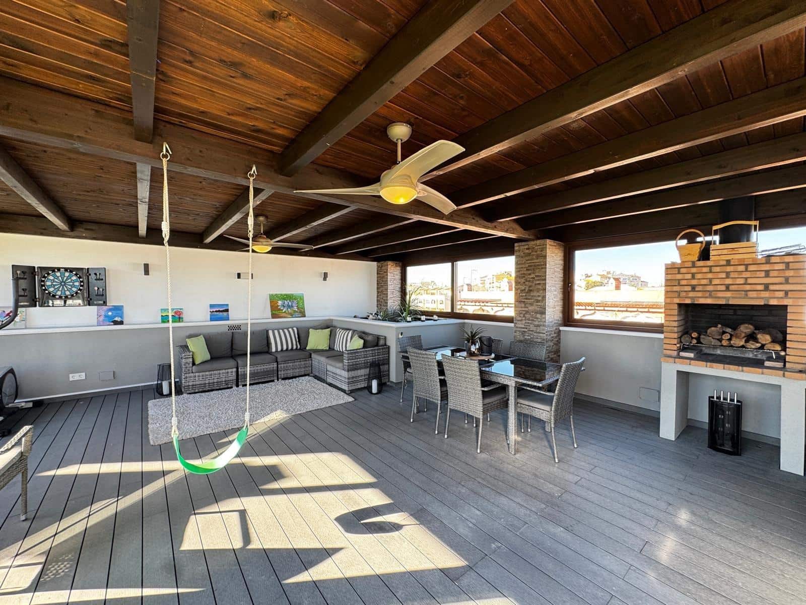 4 sypialnia Penthouse na sprzedaż w Torrevieja z basenem garażem - 529 900 € (Ref: 9427451)