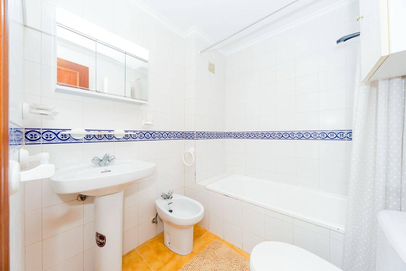 1 makuuhuone Huoneisto myytävänä paikassa Torrevieja mukana uima-altaan - 105 000 € (Ref: 9431724)